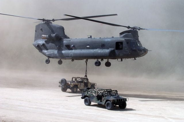 Chinook-CH 47F, TSK'nın Envanterine Giriyor Chinook-CH 47F, TSK'nın Envanterine Giriyor