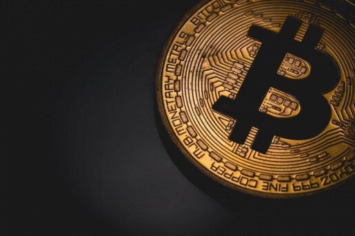 Bitcoin'den Rekor Üstüne Rekor: 27 Bin Doları Aştı