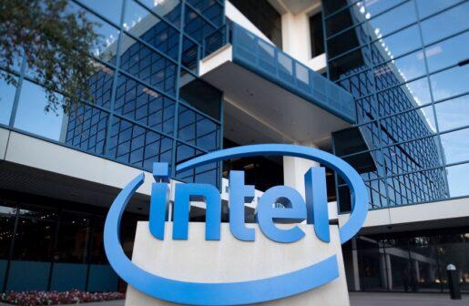 Intel Rusya'daki Faaliyetlerini Tamamen Askıya Aldı
